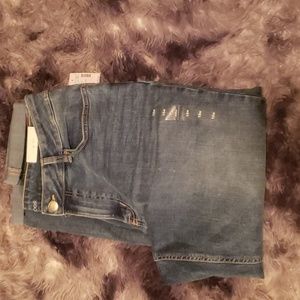 Maurices jeans